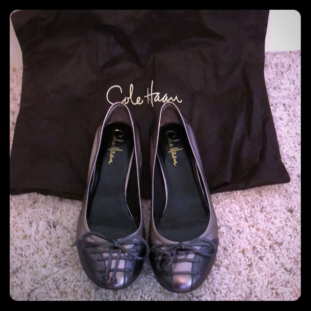 Ballet flats